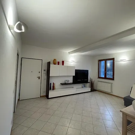 Apartment Spazioso - Snodo Urbano *